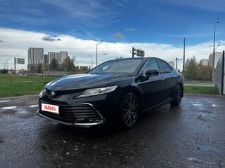 2021 Toyota Camry VIII (XV70) Рестайлинг, чёрный, 4200000 рублей, вид 1