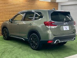 2021 Subaru Forester V Рестайлинг, зелёный, 2101010 рублей, вид 5