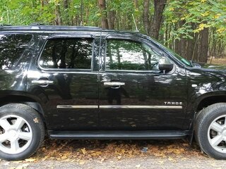 2011 Chevrolet Tahoe 6AT III, чёрный, 2100000 рублей, вид 5