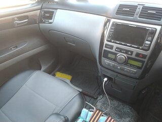 2002 Toyota Ipsum II (M20), белый, 1150000 рублей, вид 5