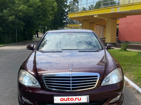 2006 Mercedes-Benz S-Класс 350 Long V (W221), красный, 799000 рублей - вид 1