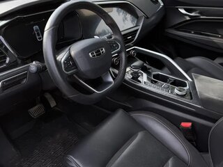 2021 Geely Tugella I, чёрный, 2499999 рублей, вид 5