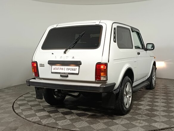 2023 Lada (ВАЗ) Niva Legend I, белый, 780000 рублей - вид 6