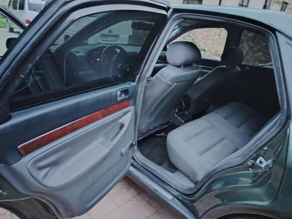 1999 Audi A4 I (B5) Рестайлинг, зелёный, 450000 рублей - вид 14