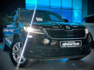 2019 Skoda Kodiaq I, чёрный, 3049000 рублей, вид 3