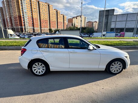 2013 BMW 1 серии 116i II (F20/F21), белый, 1200000 рублей, вид 2