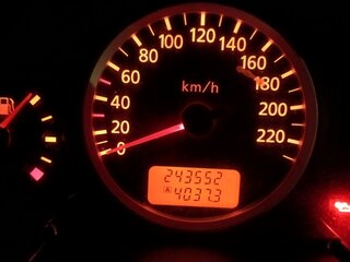 2005 Nissan Almera II (N16) Рестайлинг, серый, 330000 рублей, вид 5