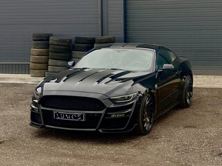 2017 Ford Mustang VI, чёрный, 3500000 рублей, вид 1