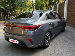 2019 Kia Rio IV, серый, 1470000 рублей, вид 5
