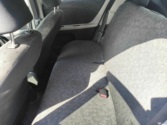 2009 Toyota Vitz II (XP90), серебристый - вид 38