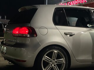 2011 Volkswagen Golf VI, серебристый, 700000 рублей, вид 5