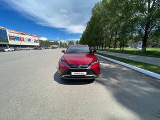 2021 Toyota Venza II, красный, 3850000 рублей, вид 3