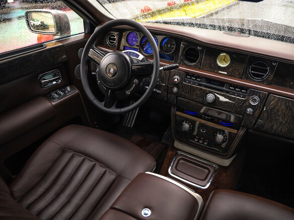 2008 Rolls-Royce Phantom VII, серый, 8775260 рублей - вид 17