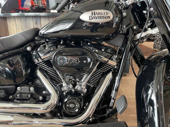 2021 Harley-Davidson Heritage, чёрный, 3400000 рублей - вид 5