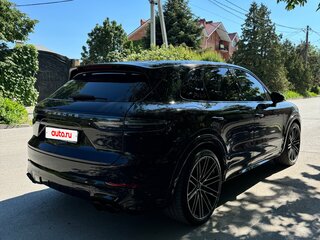 2023 Porsche Cayenne E-Hybrid III, чёрный, 13000000 рублей, вид 5