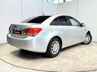 2010 Chevrolet Cruze I, серебристый, 590000 рублей, вид 5