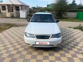 2009 Daewoo Nexia I Рестайлинг, белый, 250000 рублей, вид 2