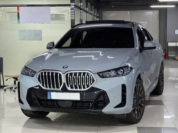 2026 BMW X6 30d III (G06) Рестайлинг, серый, 13690000 рублей