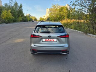 2019 Lexus NX 200 I Рестайлинг, серый, 2900000 рублей, вид 3