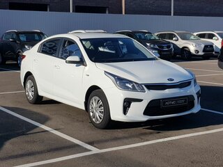 2018 Kia Rio IV, белый, 1095000 рублей, вид 2