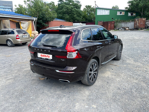 2021 Volvo XC60 II, коричневый, 2999999 рублей - вид 3