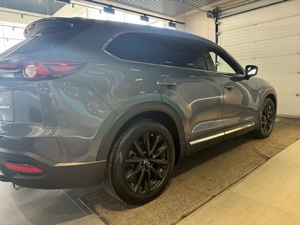 2022 Mazda CX-9 II Рестайлинг, серый, 3970000 рублей - вид 3