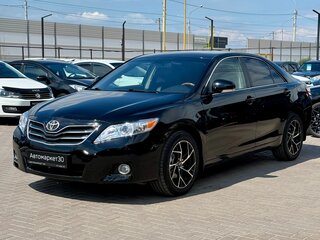 2011 Toyota Camry VI (XV40) Рестайлинг, чёрный, 1399990 рублей, вид 3