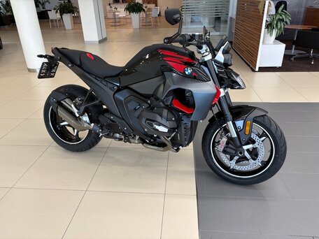 2025 BMW R 1300 R, чёрный, 2670000 рублей, вид 4
