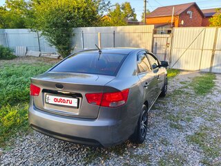 2009 Kia Cerato 4-speed II, серый, 789999 рублей, вид 3