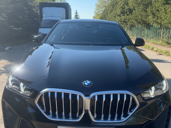 2023 BMW X6 40i III (G06) Рестайлинг, чёрный, 13700000 рублей