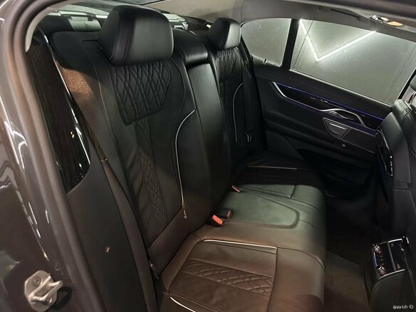 2021 BMW 7 серии 730d xDrive VI (G11/G12) Рестайлинг, серый - вид 19