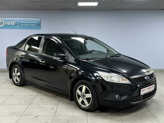 2010 Ford Focus II Рестайлинг, чёрный, 495000 рублей, вид 3