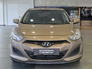 2014 Hyundai i30 II, коричневый, 945000 рублей, вид 3