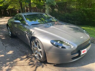 2008 Aston Martin V8 Vantage III, серебристый, 10000000 рублей, вид 2