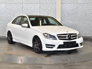 2013 Mercedes-Benz C-Класс 180 III (W204) Рестайлинг, белый, 1900000 рублей, вид 1