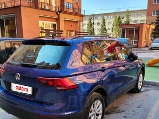 2019 Volkswagen Tiguan II, синий, 2149000 рублей, вид 4
