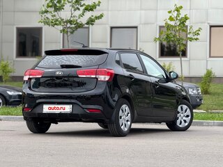 2017 Kia Rio III Рестайлинг, чёрный, 1000000 рублей, вид 3