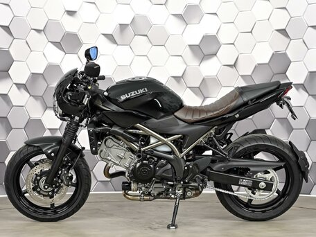 2023 Suzuki SV 650, чёрный, 695000 рублей, вид 4