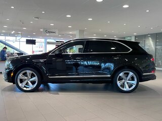 2021 Bentley Bentayga I Рестайлинг, чёрный, 16890000 рублей, вид 4