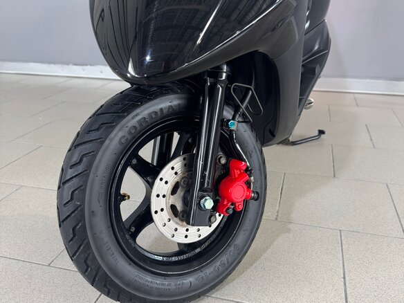 2011 Yamaha Jog, чёрный, 105000 рублей - вид 2