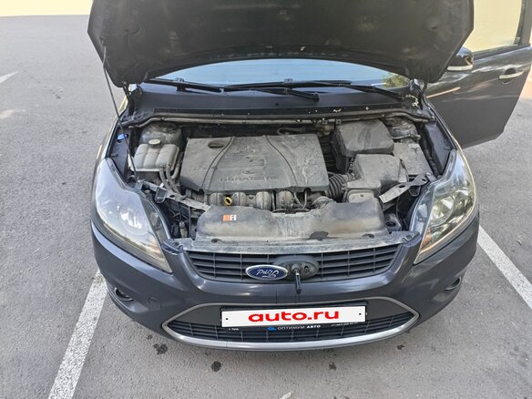 2010 Ford Focus II Рестайлинг, серый - вид 5