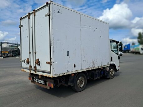 2010 Isuzu Elf (N-series), белый, 799000 рублей, вид 5