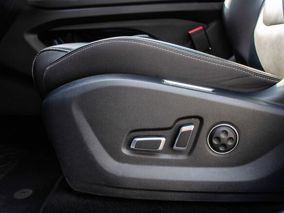 2023 JAC JS6, белый, 1780000 рублей - вид 23