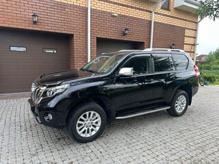 2015 Toyota Land Cruiser Prado 150 Series Рестайлинг 1, чёрный, 3950000 рублей, вид 5
