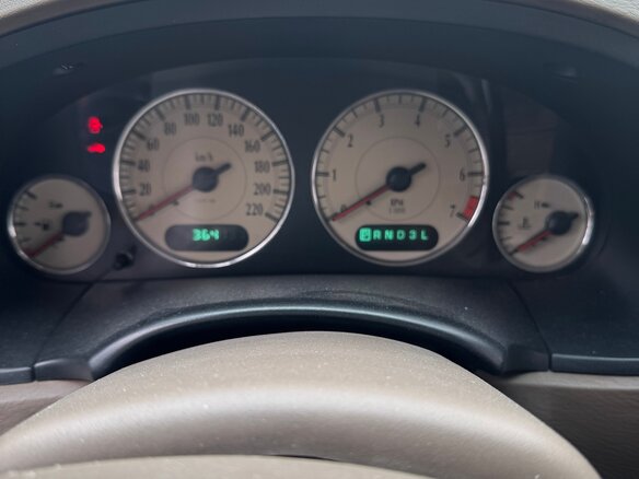 2001 Dodge Caravan Grand IV, золотистый, 400000 рублей - вид 8