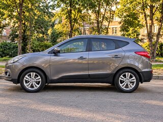 2014 Hyundai ix35 I Рестайлинг, коричневый, 1175000 рублей, вид 4