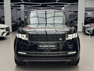 2026 Land Rover Range Rover P400 MHEV Long V, чёрный, 22690000 рублей, вид 3