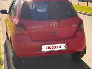 2008 Toyota Yaris Multimode II, красный, 400000 рублей, вид 4