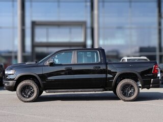 2026 Ram 1500 Crew Cab V Рестайлинг, чёрный, 11090000 рублей, вид 4