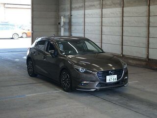 2017 Mazda Axela III Рестайлинг, коричневый, 1500000 рублей, вид 1